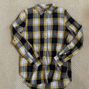 Banana Republic boyfriend fit long sleeve